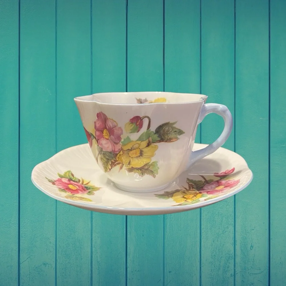 1950 Shelley Begonia Tea Cup Dainty Shape Cup and Saucer English Fine Bone China